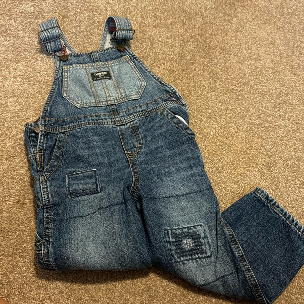 Size 3T boys OshKosh overalls